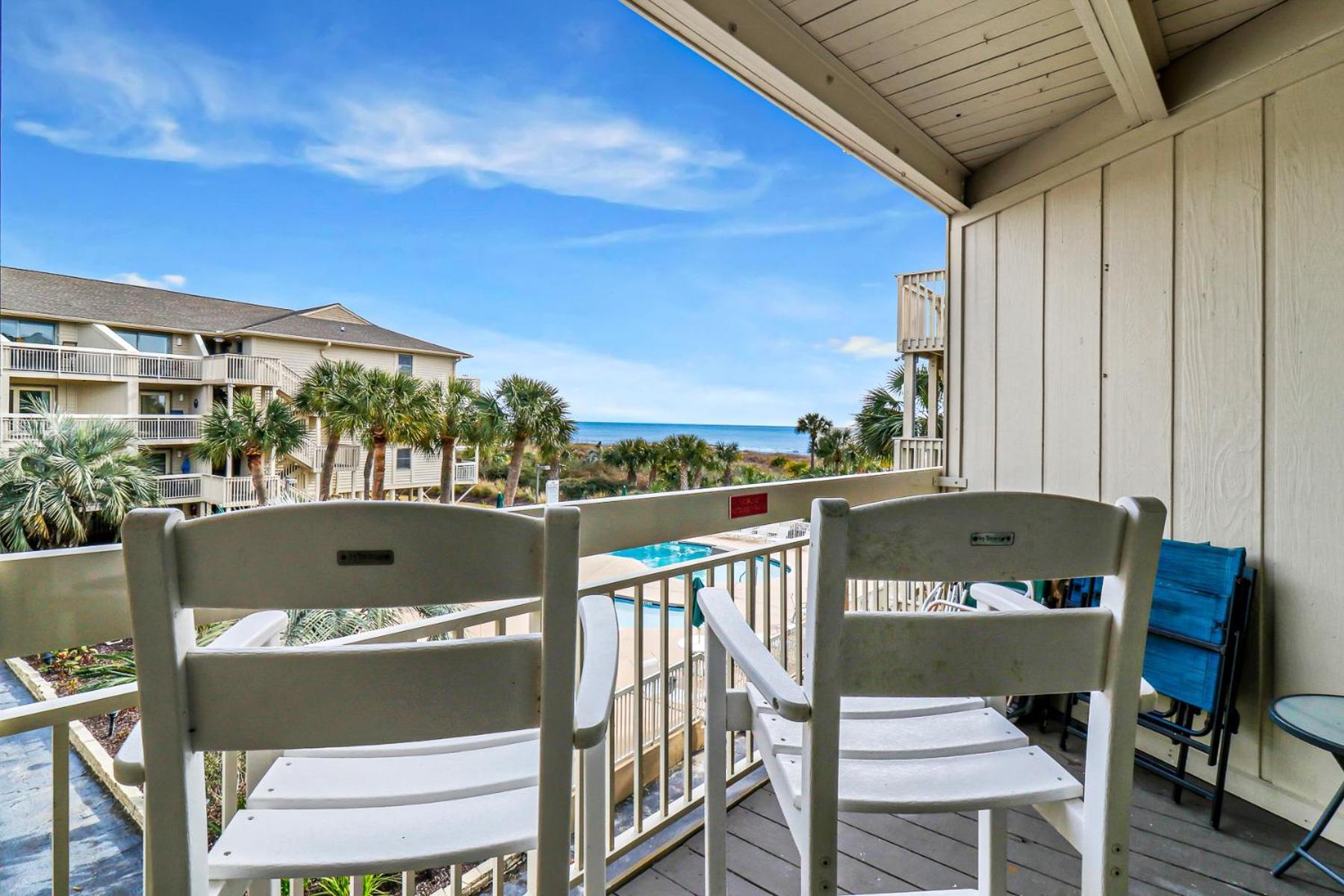 The Breakers #220 Beach Condo, Beautiful Ocean View At Coligny Beach, 4 N Forest Beach Drive Hilton Head, Walk To All Shops Restaurants, Renovated Jan 2024, Vacation Rental Hhi Llc Гілтон-Гед-Айленд Екстер'єр фото