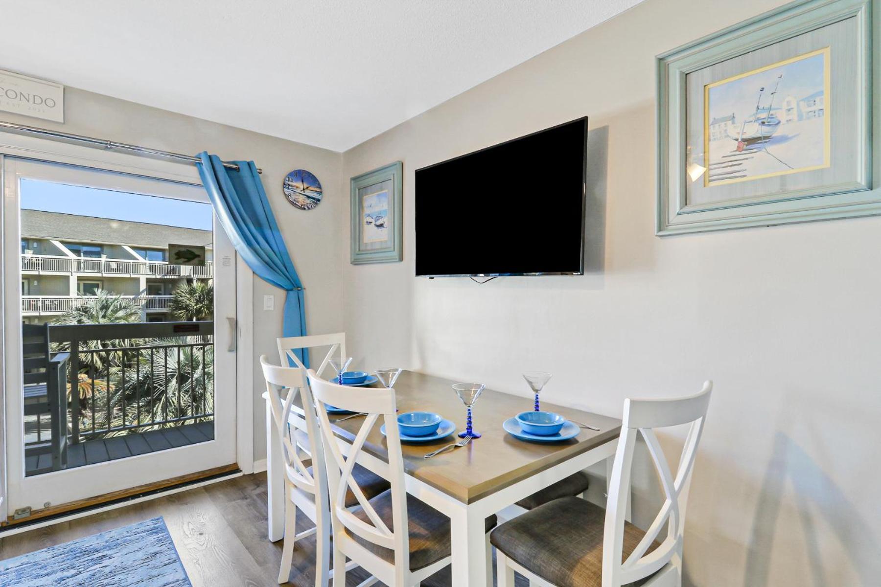 The Breakers #220 Beach Condo, Beautiful Ocean View At Coligny Beach, 4 N Forest Beach Drive Hilton Head, Walk To All Shops Restaurants, Renovated Jan 2024, Vacation Rental Hhi Llc Гілтон-Гед-Айленд Екстер'єр фото